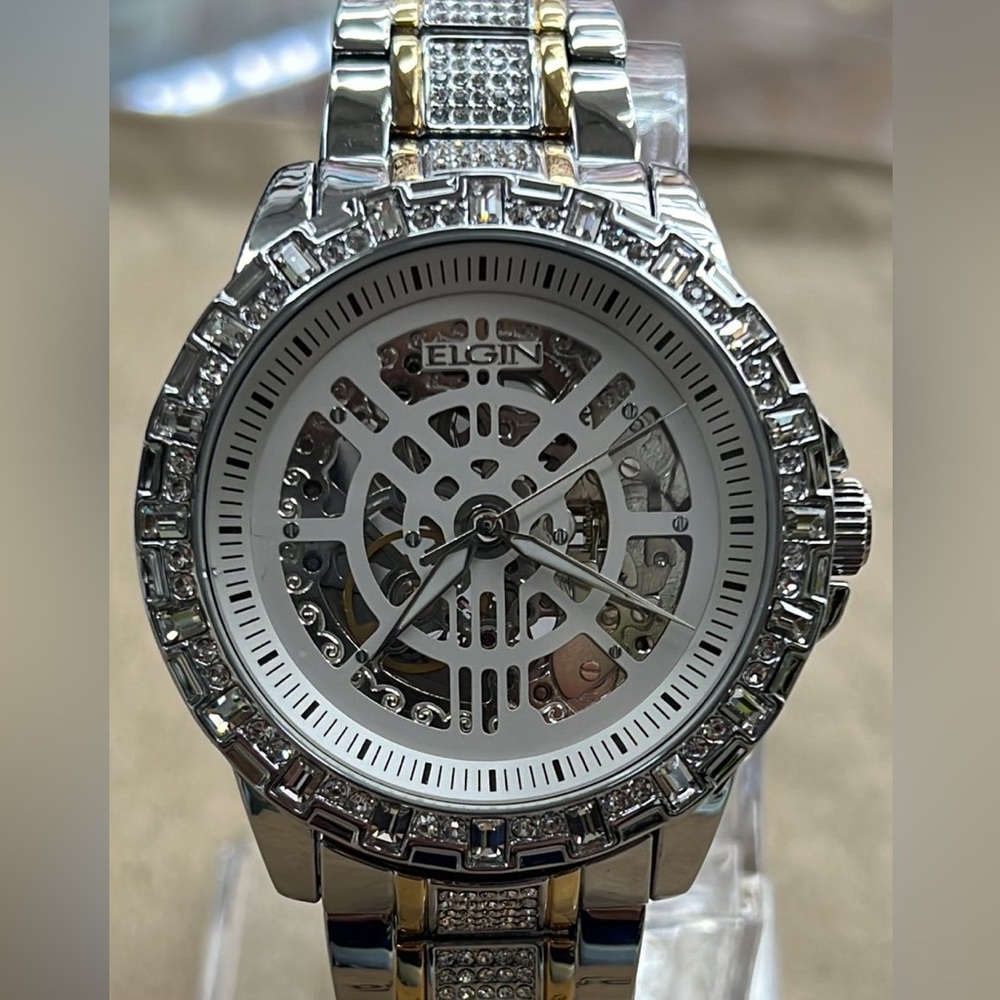Men’s mechanical Elgin watch